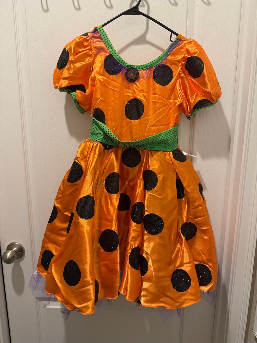 Disney Minni mouse Halloween  dress w/matching black &orange striped socks